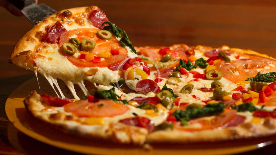 Pizza Restaurateurs: Start Your Calorie Counters